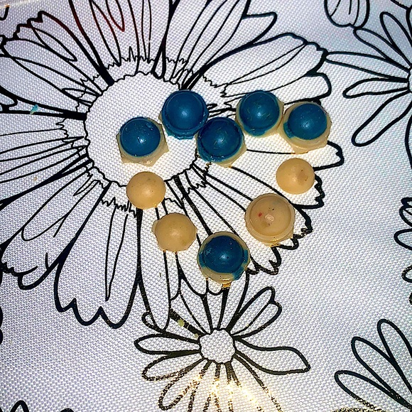 Candle dots - Picture 1 of 2